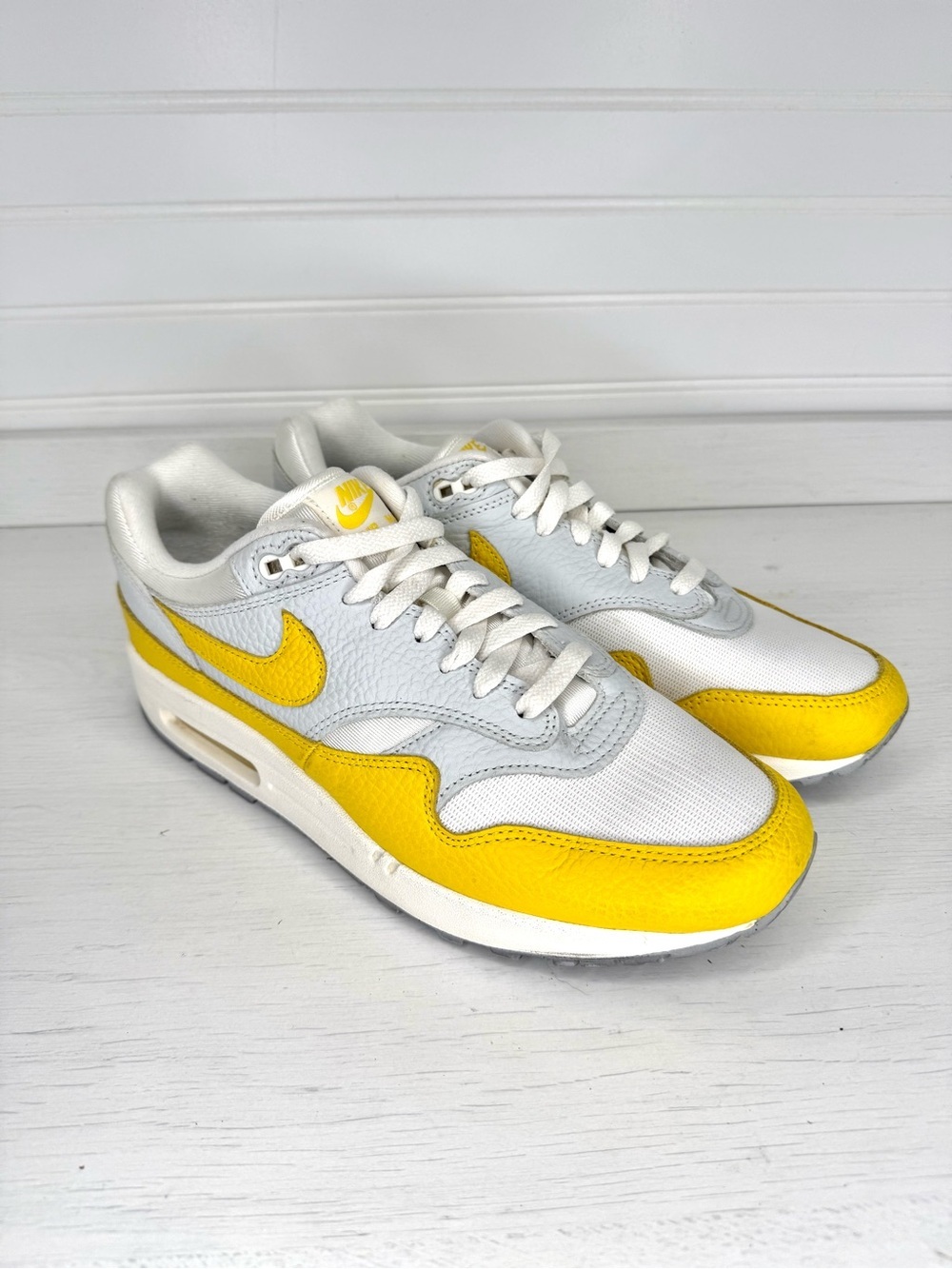 Nike Air Max 1 "Tour Yellow" Women's Size 11 DX2954-001
